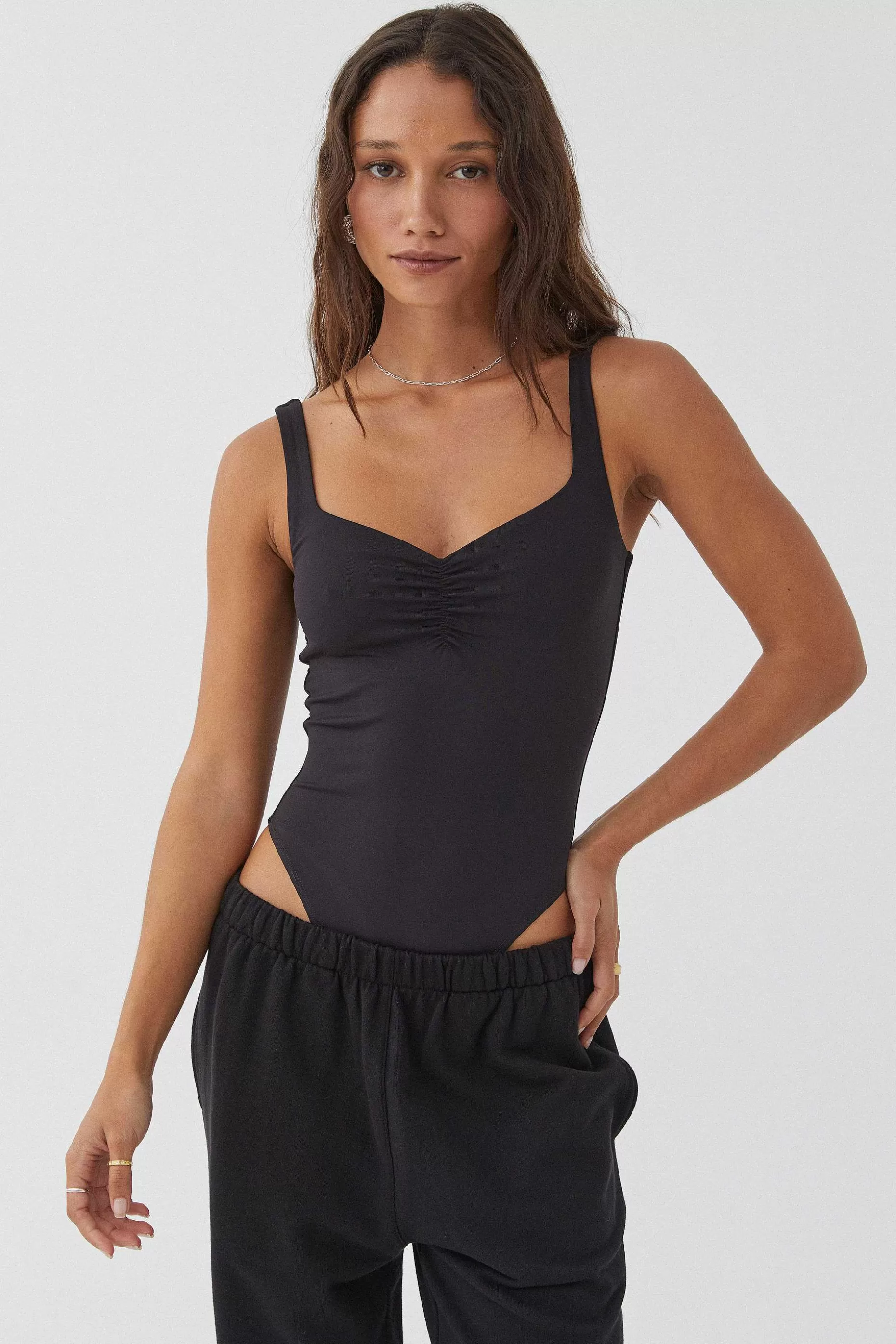 Supre Luxe Scoop Neck Ruched Bodysuit<Women Going Out Tops