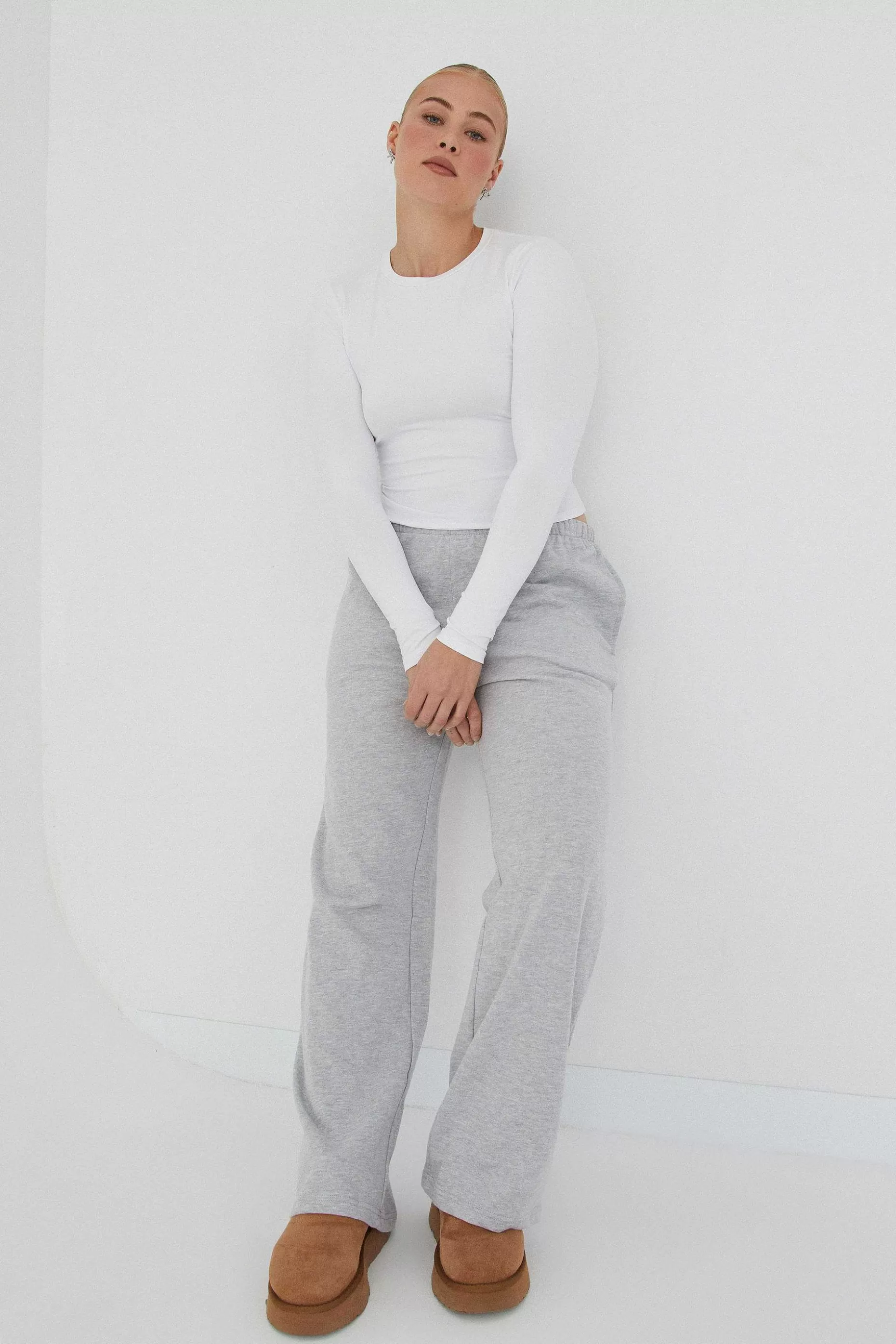 Supre Relaxed Wide Leg Track Pant<Women Hoodies & Trackies