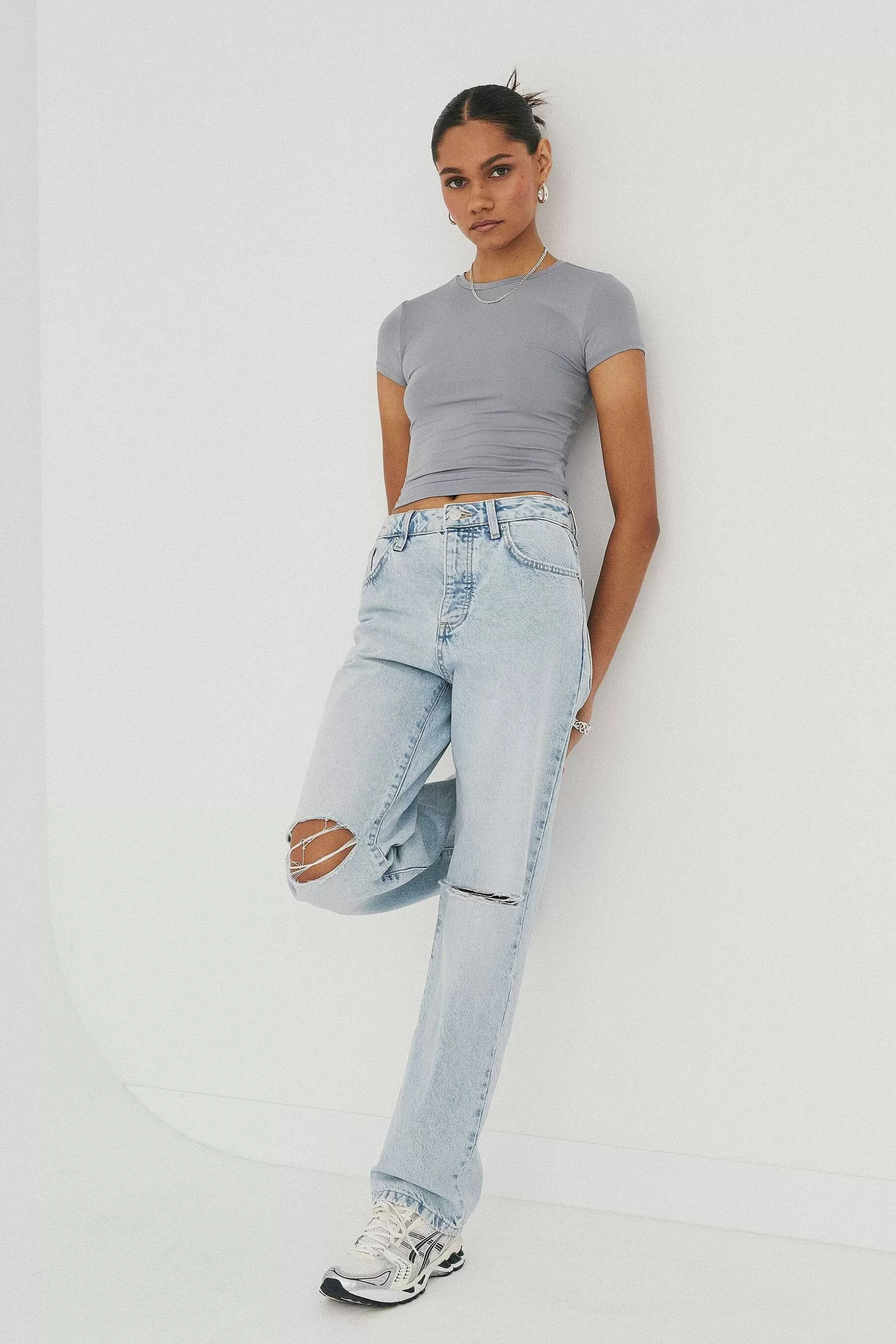 Supre Straight Leg Ripped Jean<Women Jeans